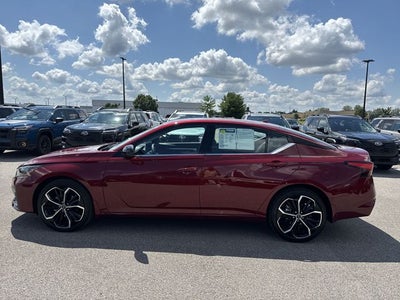 2025 Nissan Altima 2.5 SR