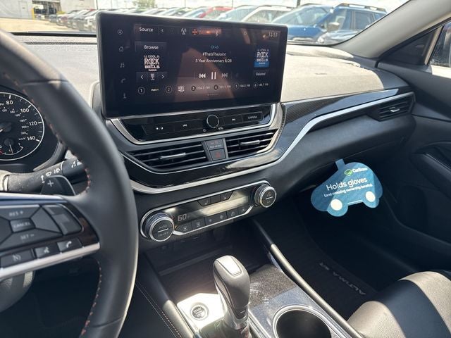 2025 Nissan Altima 2.5 SR