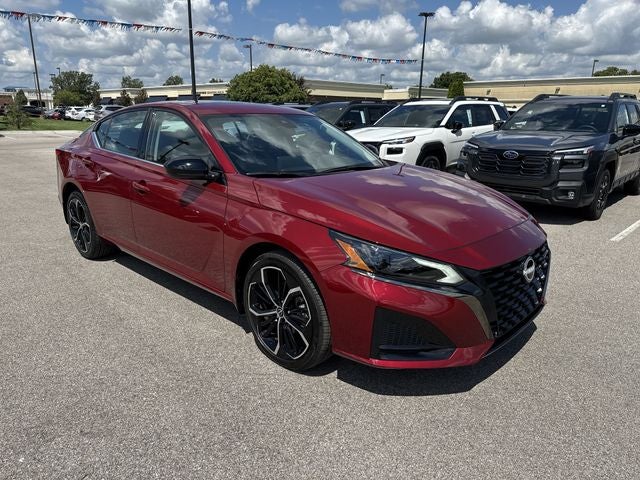 2025 Nissan Altima 2.5 SR
