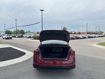 2025 Nissan Altima 2.5 SR