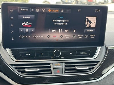 2025 Nissan Altima 2.5 SR