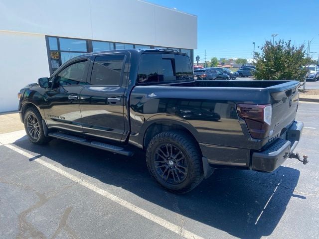 2019 Nissan Titan SV
