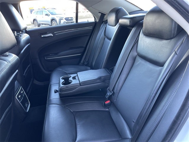 2019 Chrysler 300 Touring