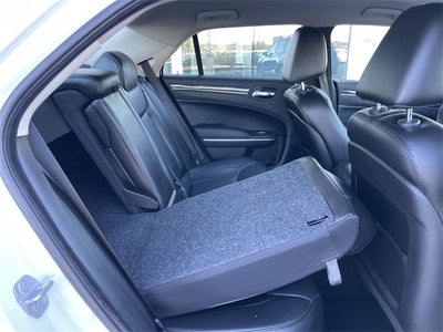 2019 Chrysler 300 Touring