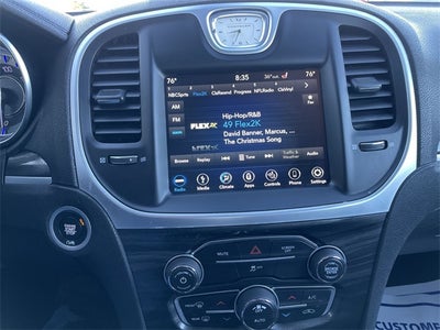 2019 Chrysler 300 Touring