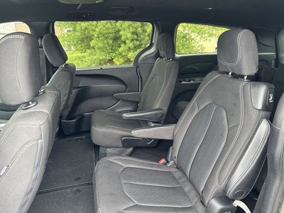 2020 Chrysler Pacifica Touring