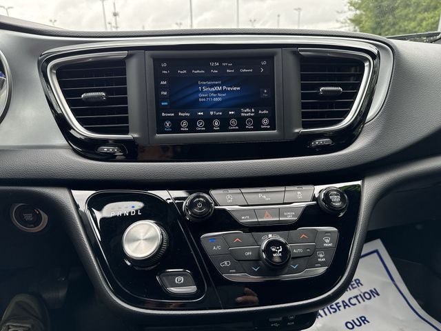 2020 Chrysler Pacifica Touring