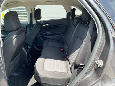 2020 Ford Edge SE