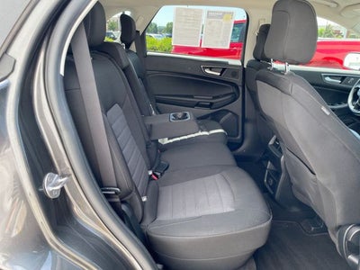 2020 Ford Edge SE