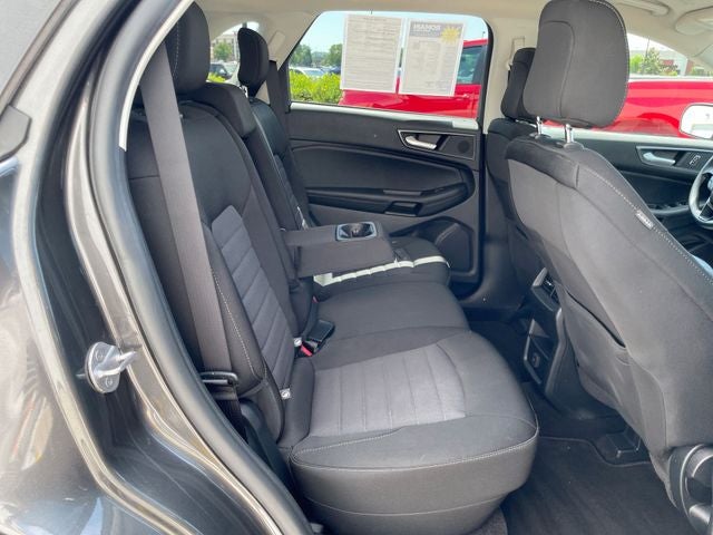 2020 Ford Edge SE