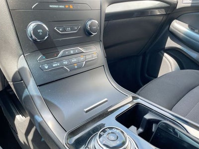 2020 Ford Edge SE