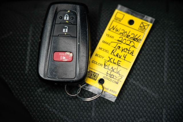 2022 Toyota RAV4 XLE