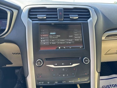 2014 Ford Fusion SE