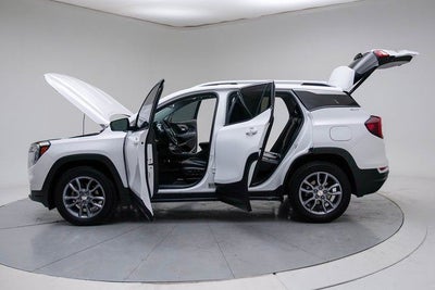 2023 GMC Terrain SLT