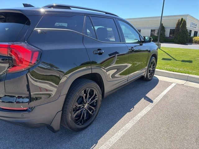 2021 GMC Terrain SLT