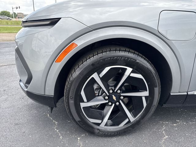 2024 Chevrolet Equinox EV LT