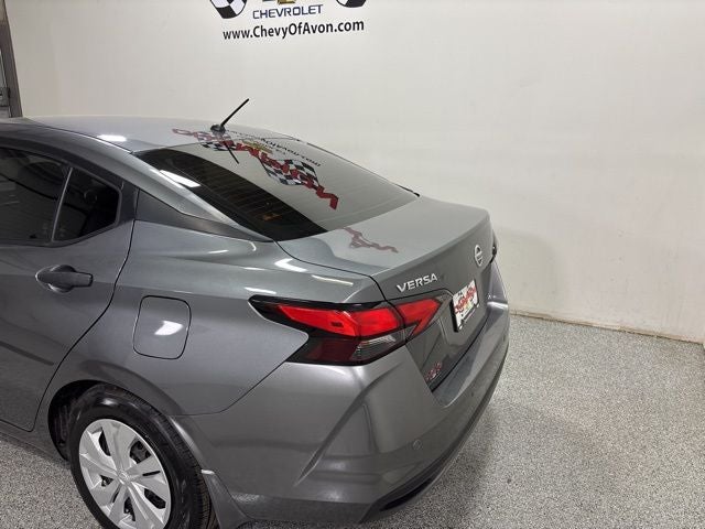 2020 Nissan Versa 1.6 S