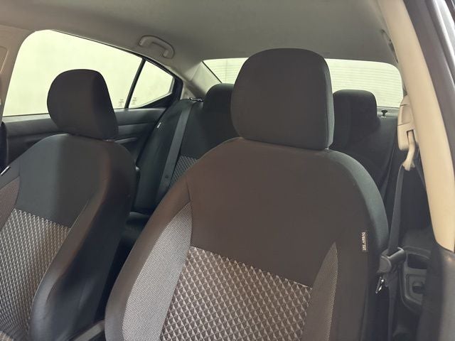 2020 Nissan Versa 1.6 S