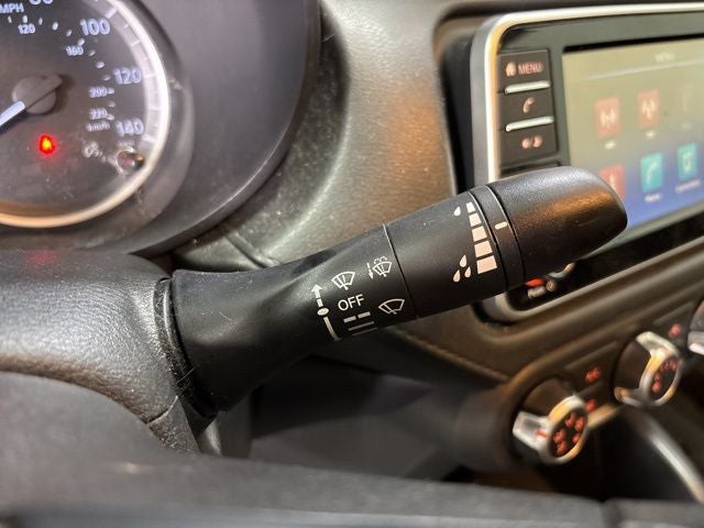 2020 Nissan Versa 1.6 S