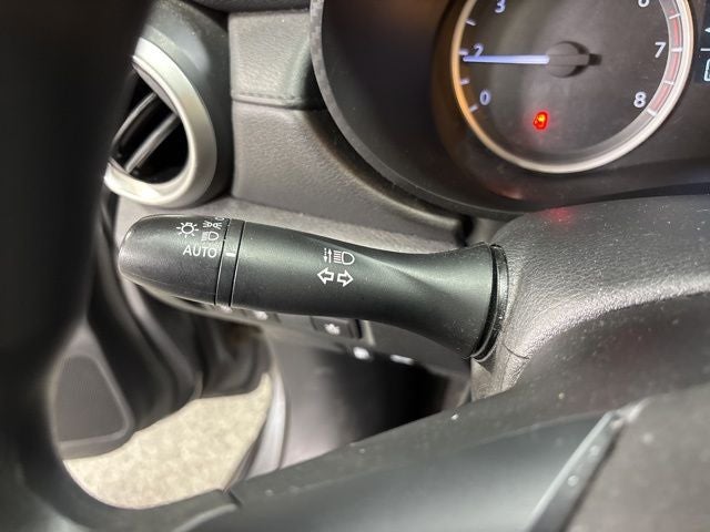 2020 Nissan Versa 1.6 S