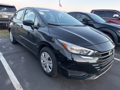 2025 Nissan Versa 1.6 S