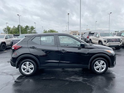 2025 Nissan Kicks Play S