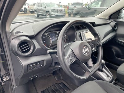 2025 Nissan Kicks Play S
