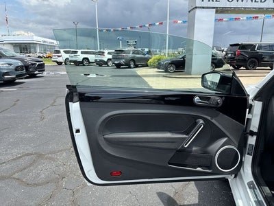 2015 Volkswagen Beetle 2.0T R-Line