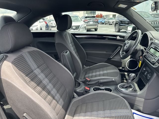2015 Volkswagen Beetle 2.0T R-Line