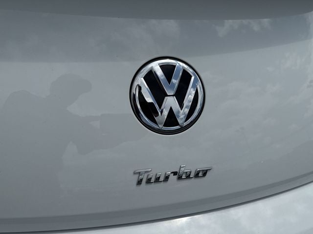 2015 Volkswagen Beetle 2.0T R-Line