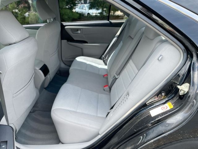 2016 Toyota Camry Hybrid LE