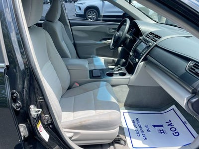 2016 Toyota Camry Hybrid LE