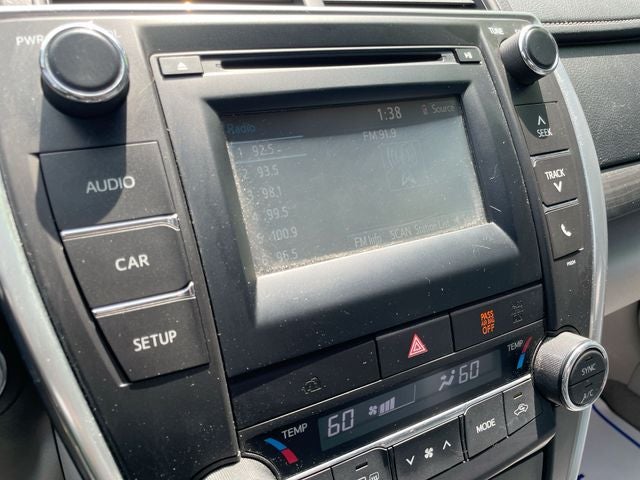 2016 Toyota Camry Hybrid LE