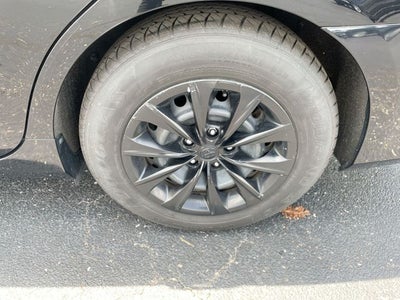 2016 Toyota Camry Hybrid LE