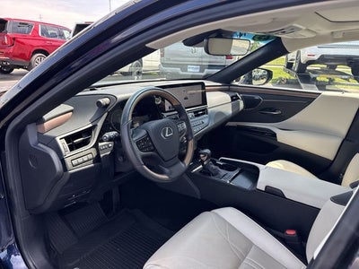 2025 Lexus ES 350 Ultra Luxury