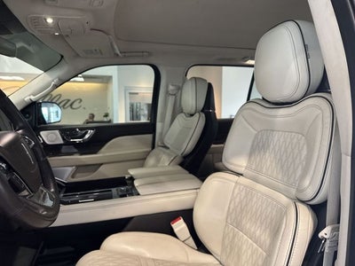 2021 Lincoln Navigator Black Label