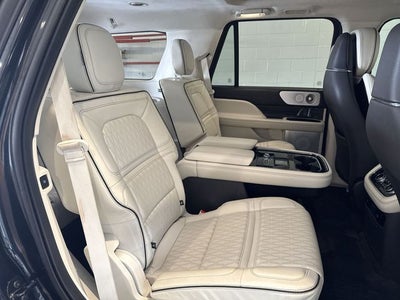 2021 Lincoln Navigator Black Label