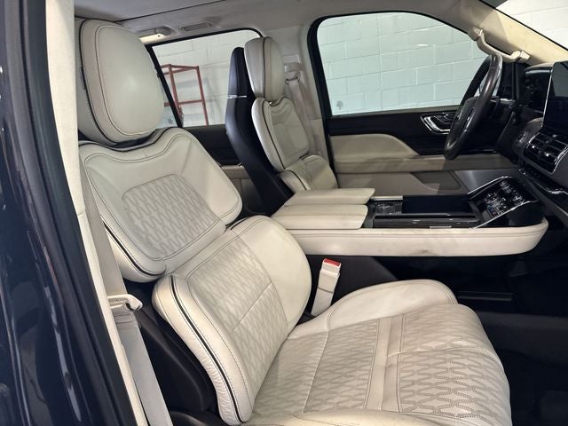 2021 Lincoln Navigator Black Label