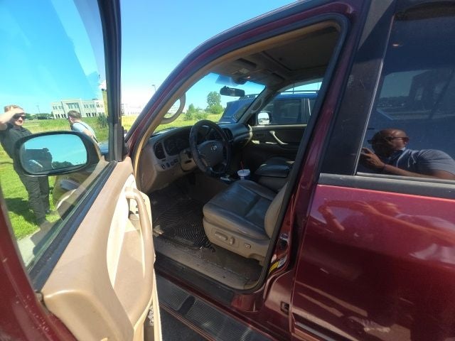 2006 Toyota Sequoia SR5