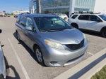 2012 Toyota Sienna LE 8 Passenger