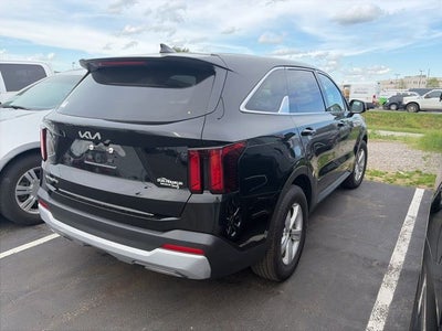 2025 Kia Sorento LX