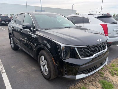 2025 Kia Sorento LX
