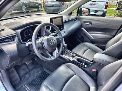 2024 Toyota Corolla Cross XLE