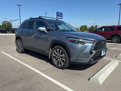 2024 Toyota Corolla Cross XLE