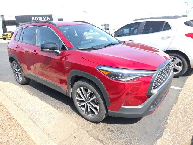 2025 Toyota Corolla Cross XLE