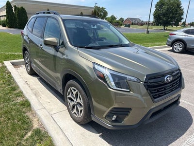 2024 Subaru Forester Premium