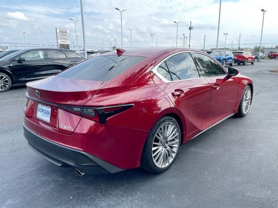 2023 Lexus IS 300