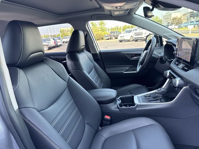 2023 Toyota RAV4 Hybrid XLE Premium