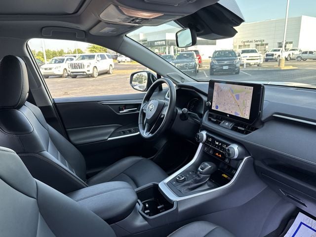 2023 Toyota RAV4 Hybrid XLE Premium
