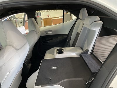 2023 Toyota Corolla Hatchback SE